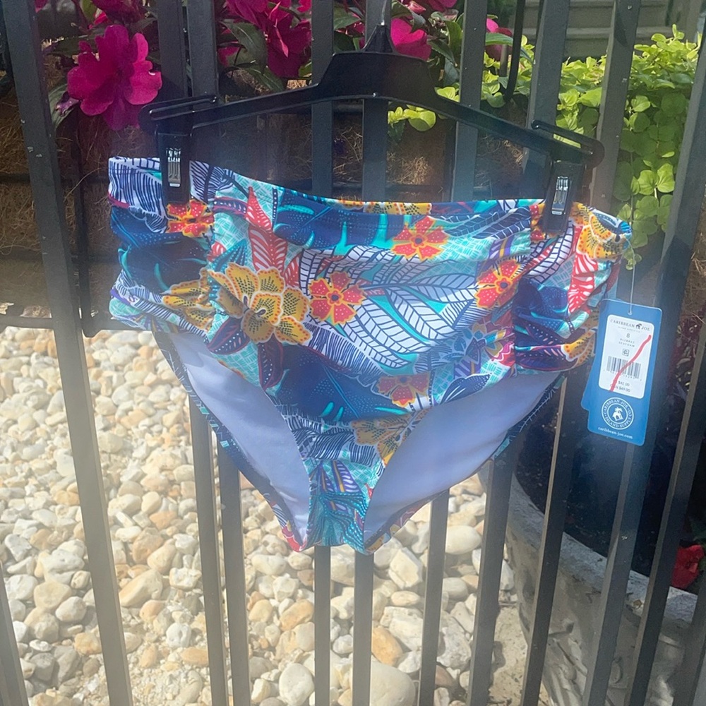Swim bottom by Caribbean Joe size 8.
